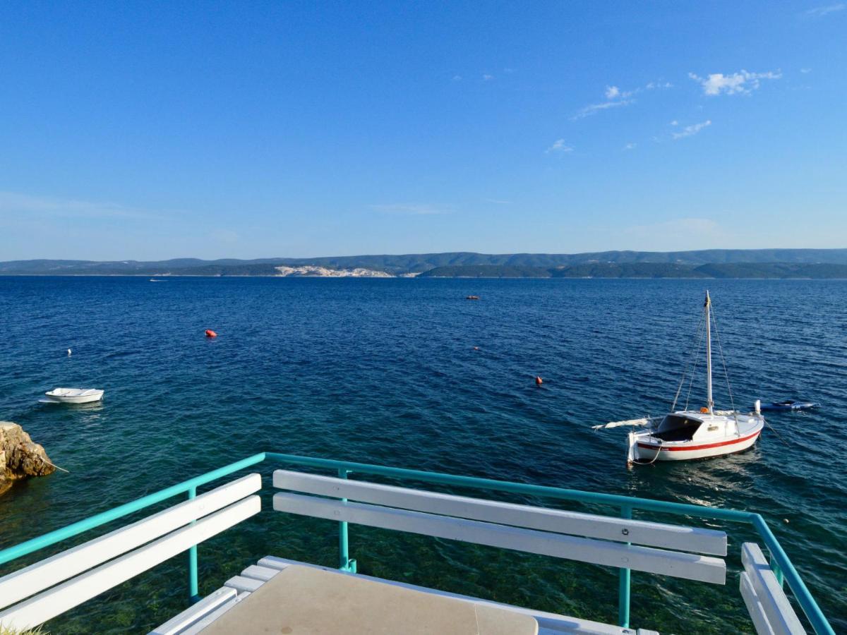 Holiday Home Lara By Interhome Omis Bagian luar foto