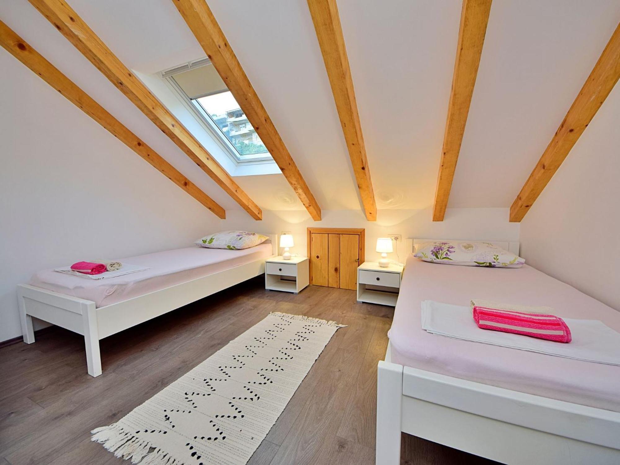 Holiday Home Lara By Interhome Omis Bagian luar foto